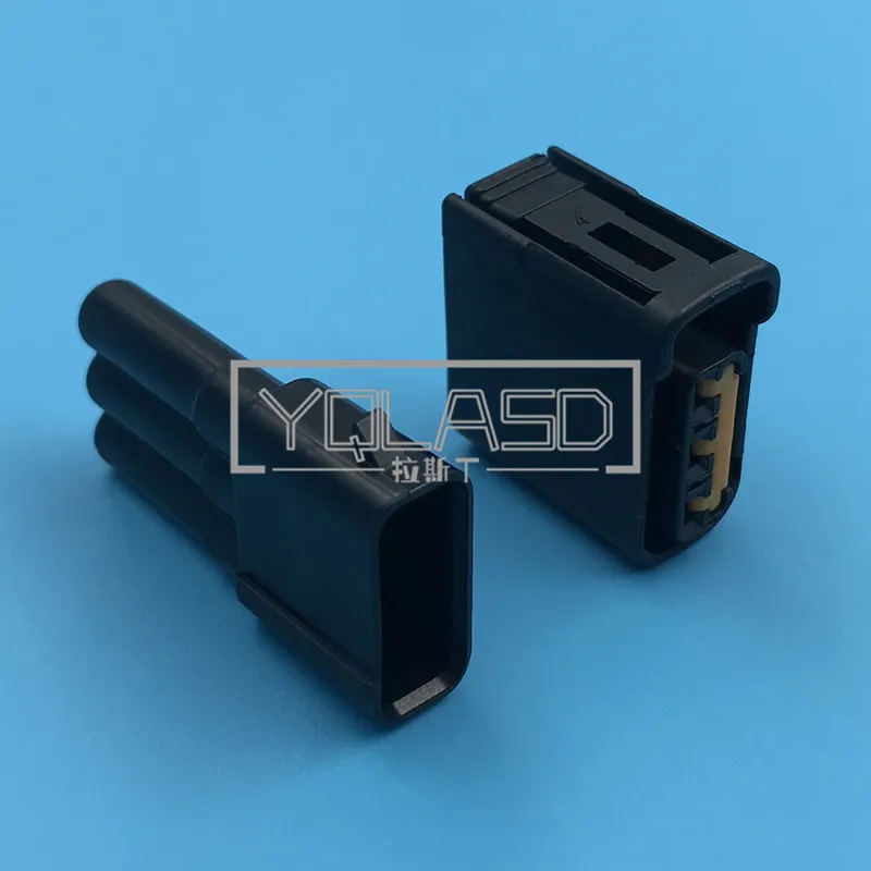 Coiled Usb Cable - 1 Zestaw 3-drożnych czarnych złączy samochodowych